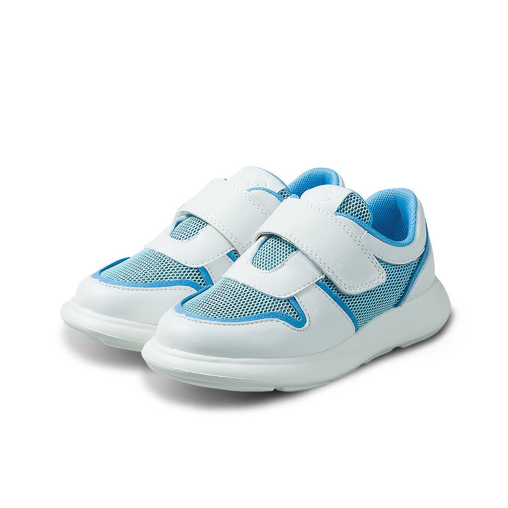 Avery Extra Lightweight Kids Sneakers - Image 2