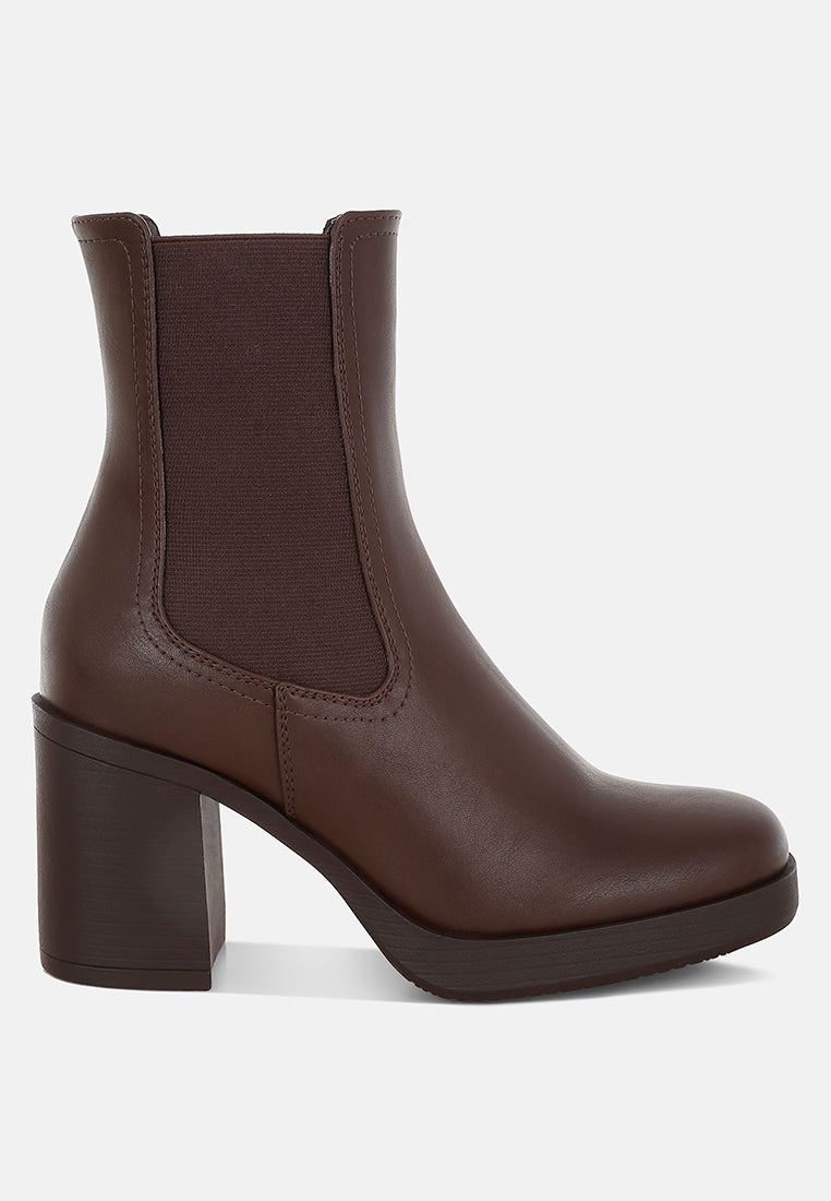 Scuala Faux Leather Chelsea Boots - Image 14