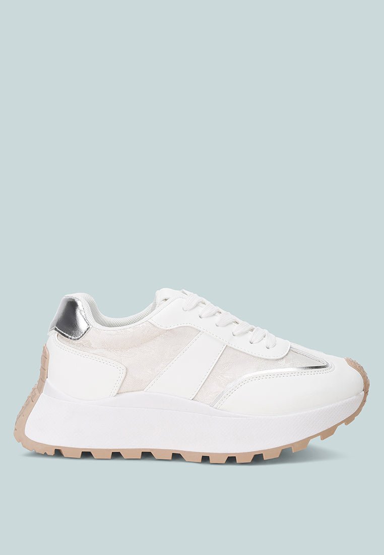Squeaker Colorblocked Casual Sneakers - Image 11