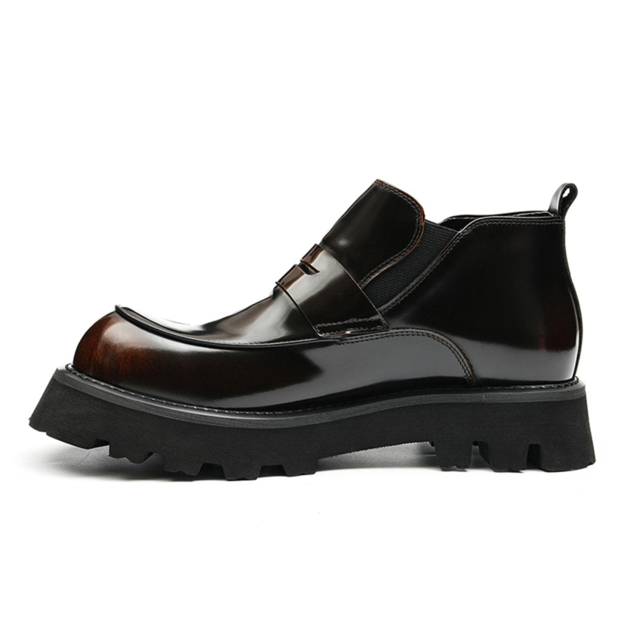 Glossy Calfskin Refined Toe Chelsea Boots for Men - Image 20